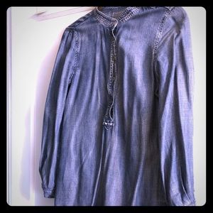 Kenneth Cole Reaction  shirtdress with pockets